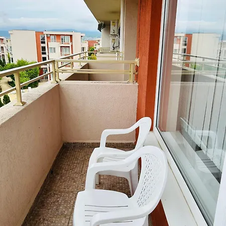 Paradise View Апартамент